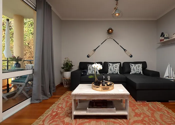 Peace Haven Ll Calheta (Madeira)